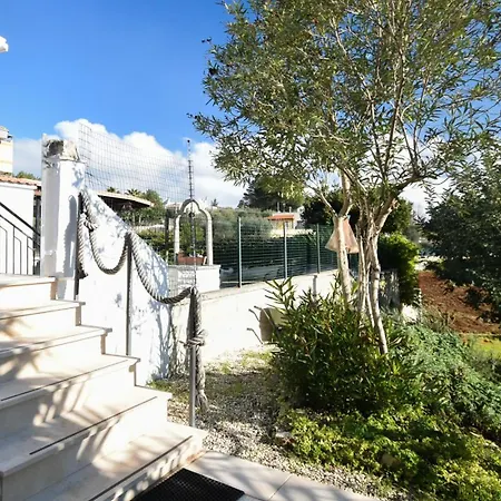 בית נופש Casa Rosmeri *